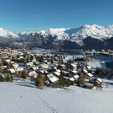 De Standing Sur Les Pistes Avec Parking Et Equipements Modernes - Fr-1-416-184 *